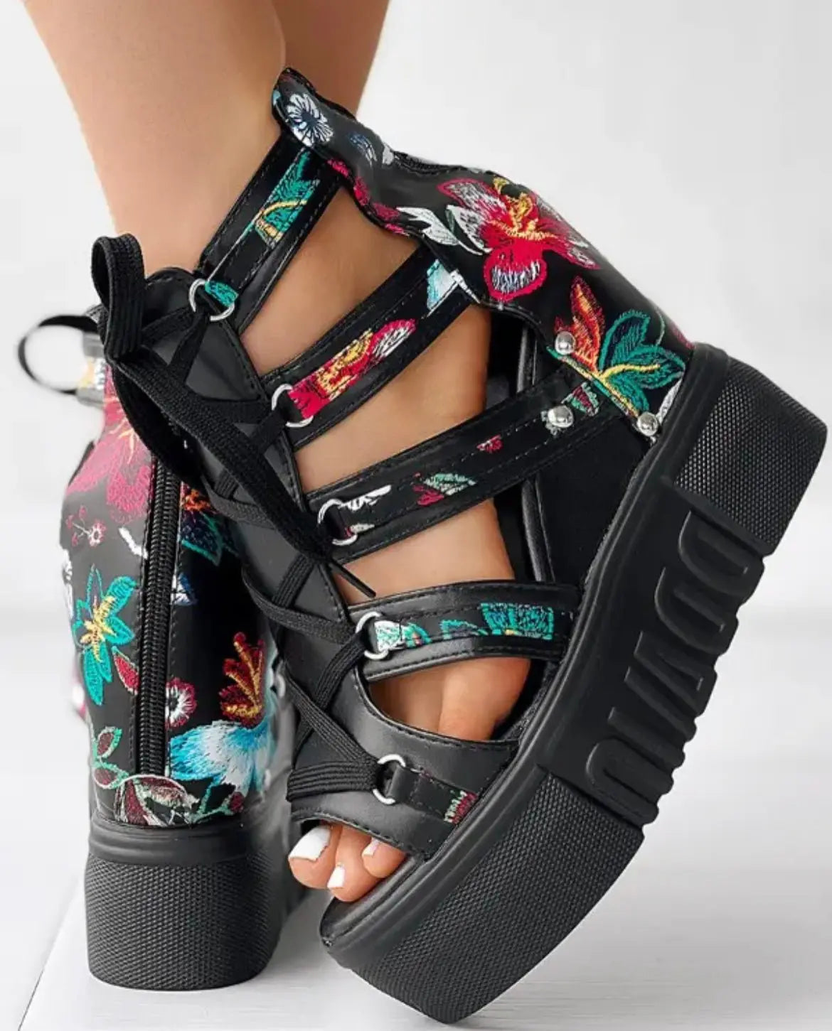 Floral Pattern Lace-Up Platform Wedges - Browsglamour